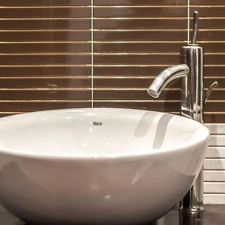 Espectacular Apto Con Terraza En 아파트 *